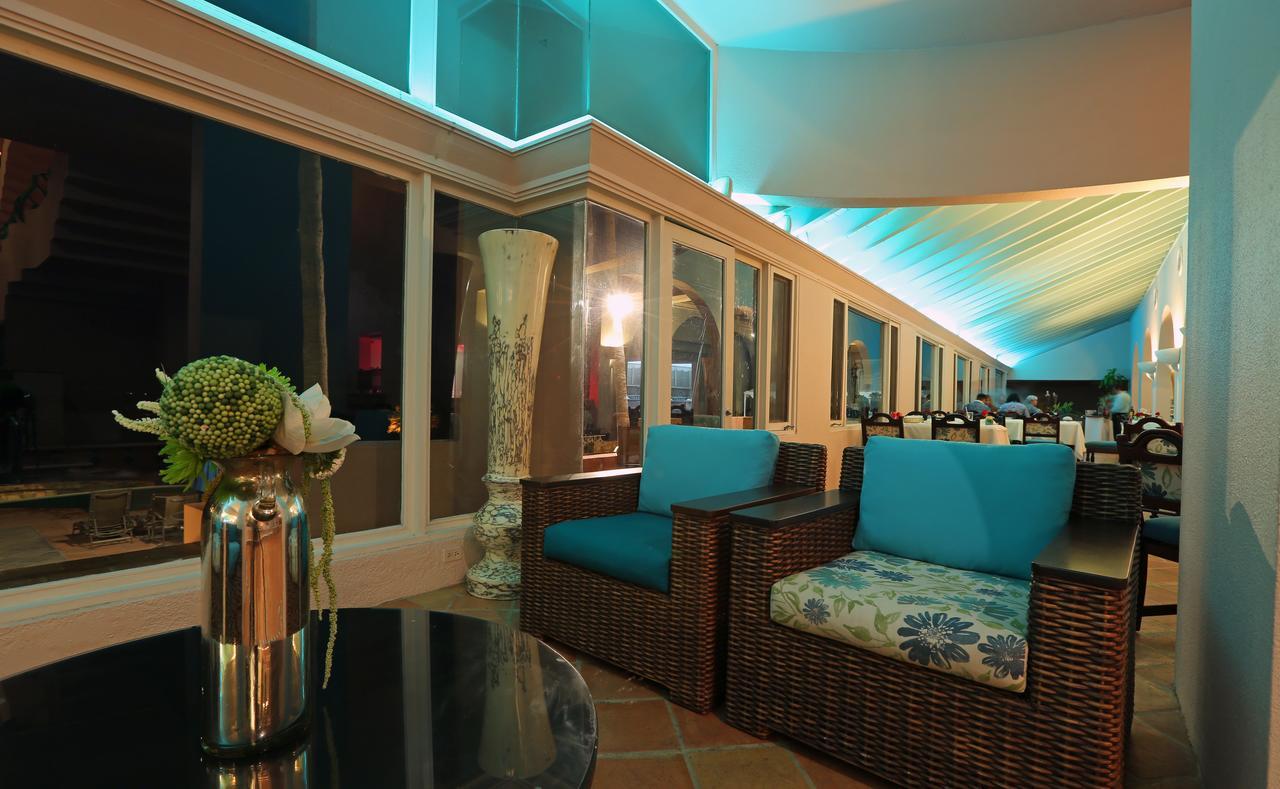 Hotel Las Rosas & Spa エンセナダ エクステリア 写真