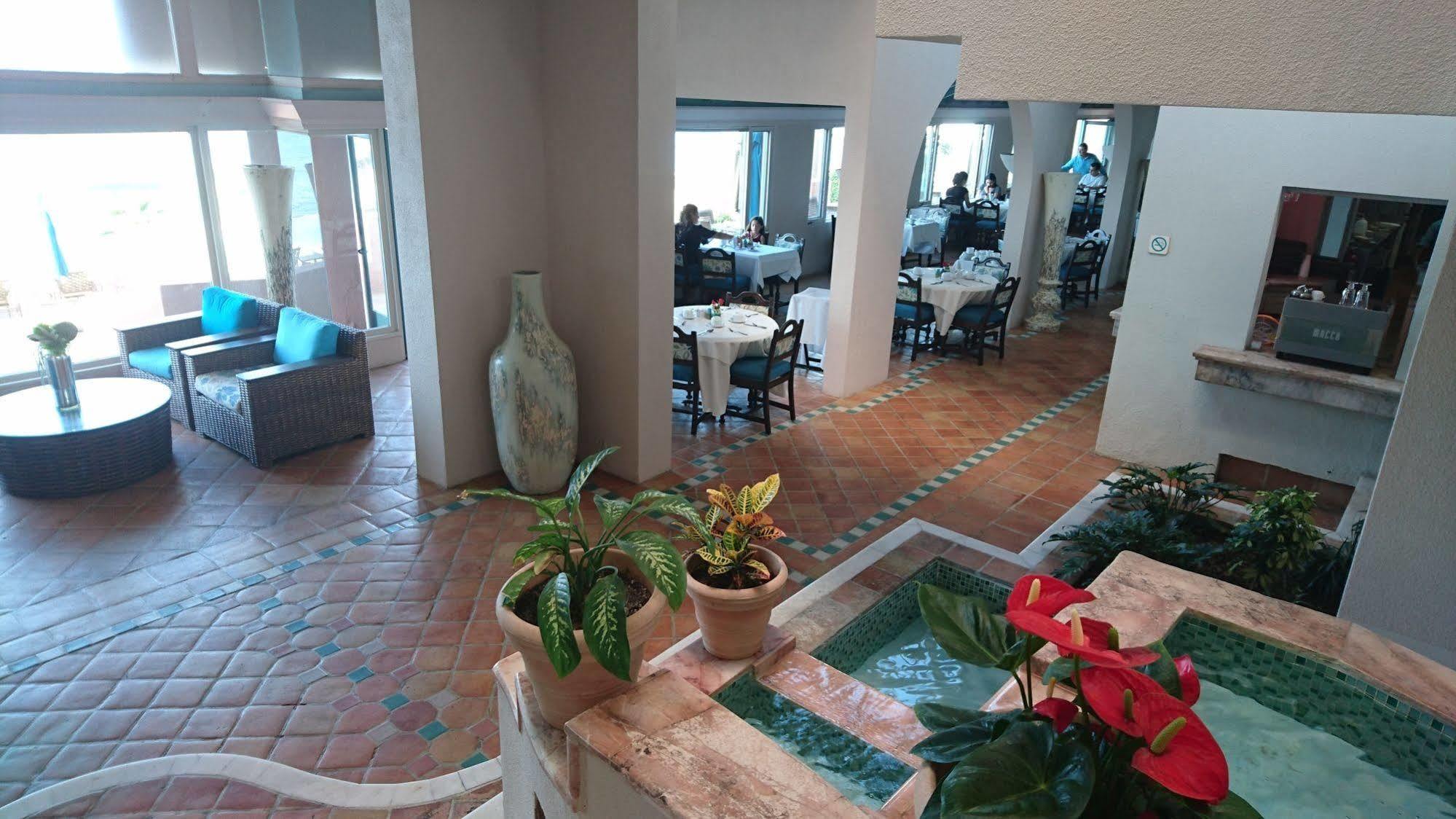 Hotel Las Rosas & Spa エンセナダ エクステリア 写真